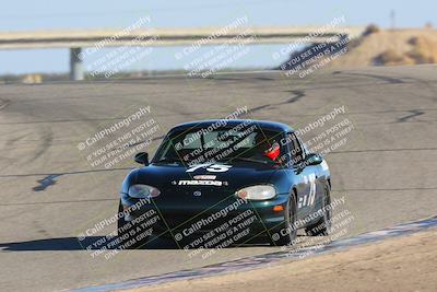 media/Oct-15-2023-CalClub SCCA (Sun) [[64237f672e]]/Group 4/Qualifying/